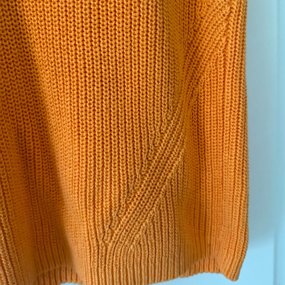 🔥🌞LOFT Vibrant Orange Sleeveless Knit Top - Picture 2 of 5